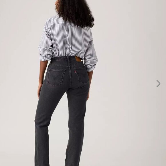 Levi's 501 Curve Women's Jeans 27 x 30 Black NWOT - Picture 2 of 5